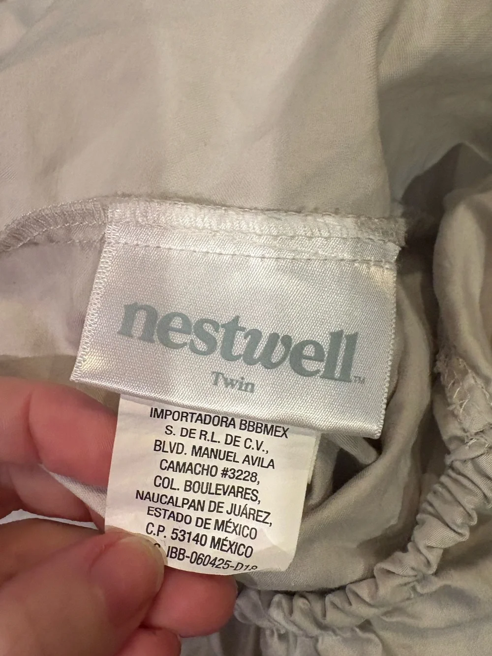 Nestwell Silky & Smooth 100% Pima Cotton Sateen Silver Twin Sheet Set